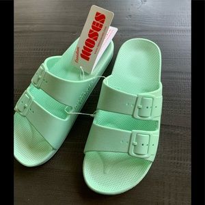 NWT Freedom MOSES Mint women’s sandals Sz 6/7